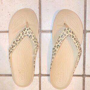 CROCS Flip Flop/Thong Sandal Size 8